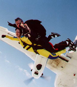 tandem skydiving